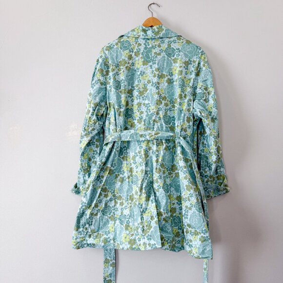 Lane Bryant Lightweight Vintage Floral Button-Up Trench Coat – Size 22/24 - Picture 7 of 10